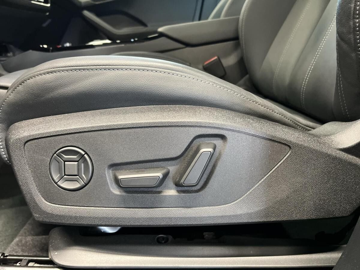 Audi SQ6 e-tron SQ6 SUV e-tron 360 4xSHZ ACC AHK AUT Akustikglas