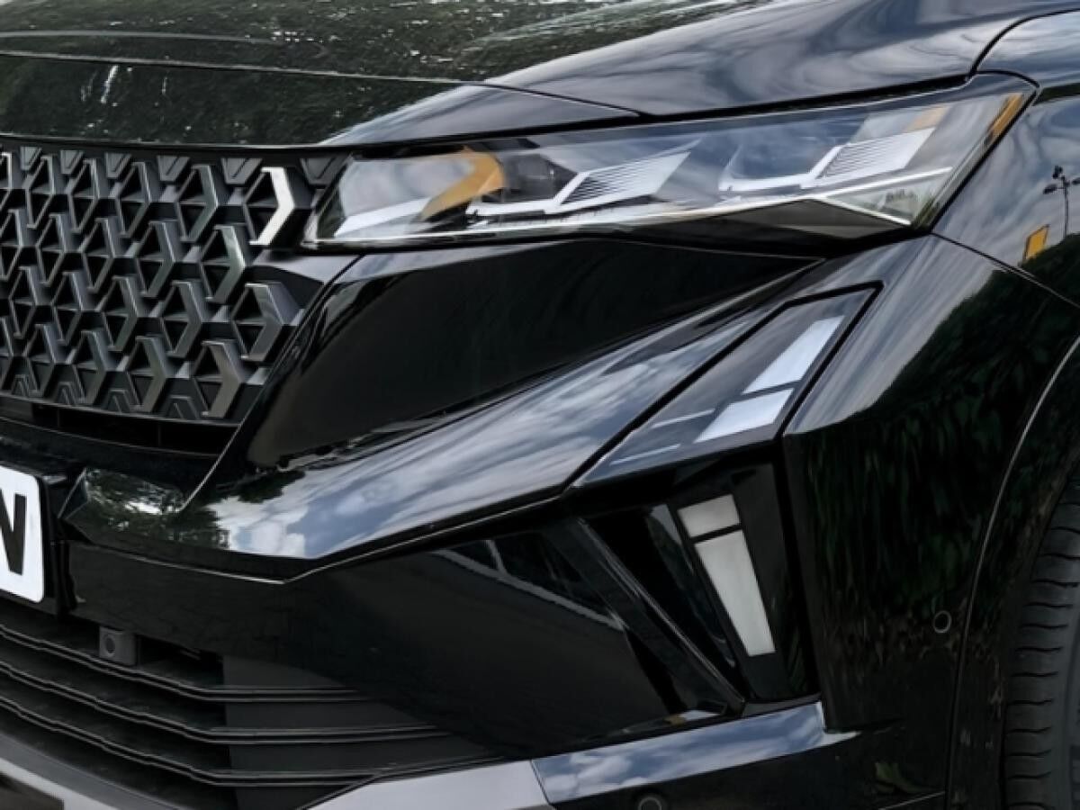 Renault Espace Iconic Full Hybrid E-Tech 200 5-Sitzer+HUD+Panorama+Navi+Digitales Cockpit+Soundsystem+