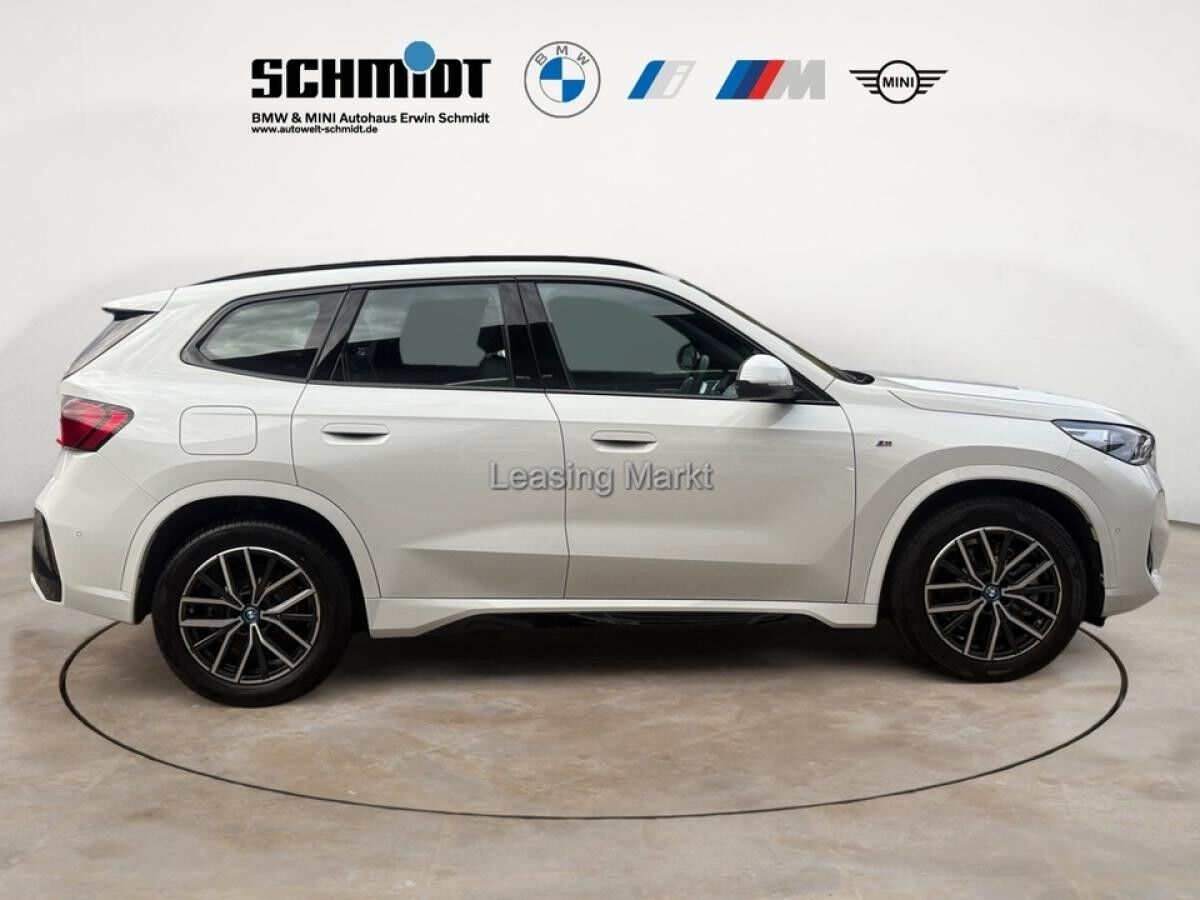 BMW X1 xDrive30e Steptronic M Sportpaket Head-Up AHK
