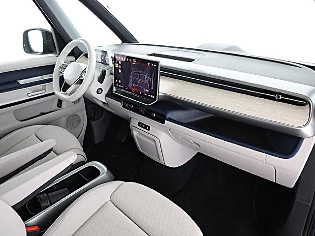 Volkswagen ID.Buzz Pro 286PS 86kWh 6Sitze langer Radstand AHK Winterr. Anschlussgarantie AreaView