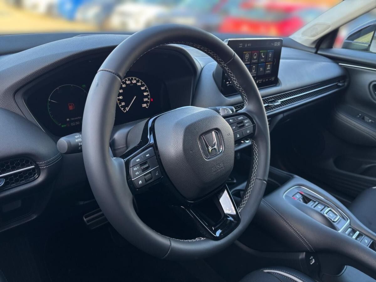 Honda ZR-V Sport mit Black Emblem