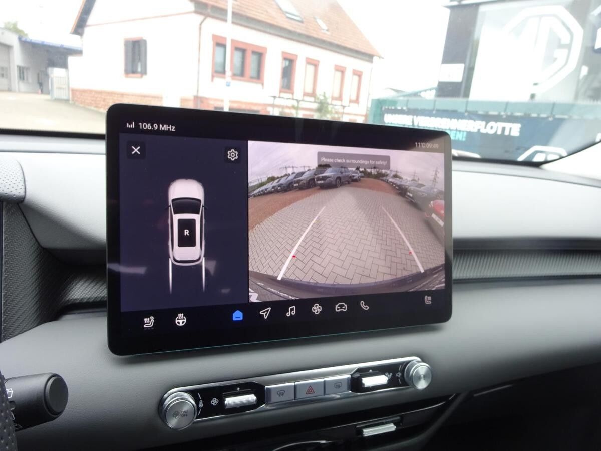 MG S5 EV Comfort Standard Range Black Month *Gewerbe*