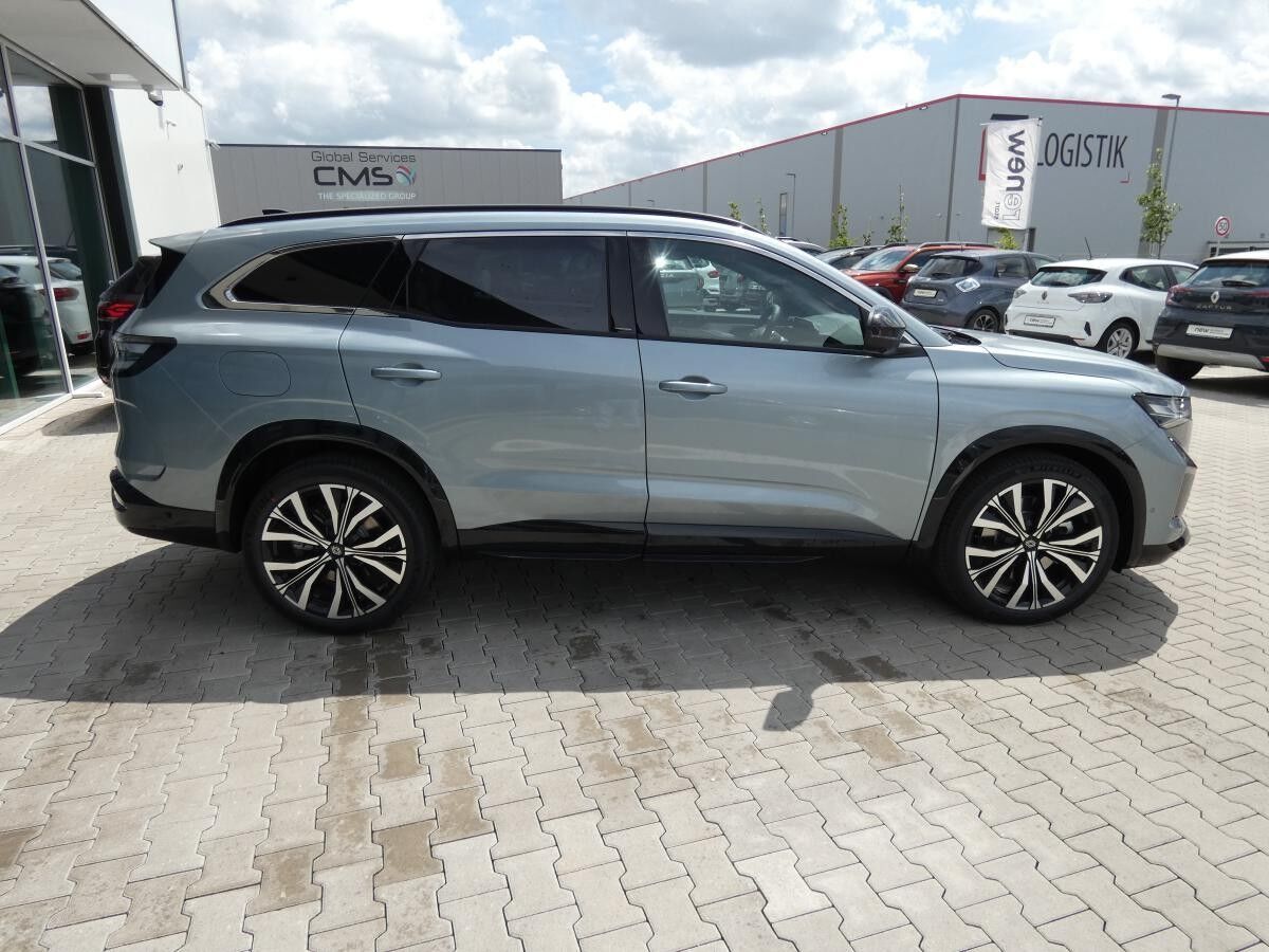 Renault Espace Iconic Full Hybrid E-Tech 200