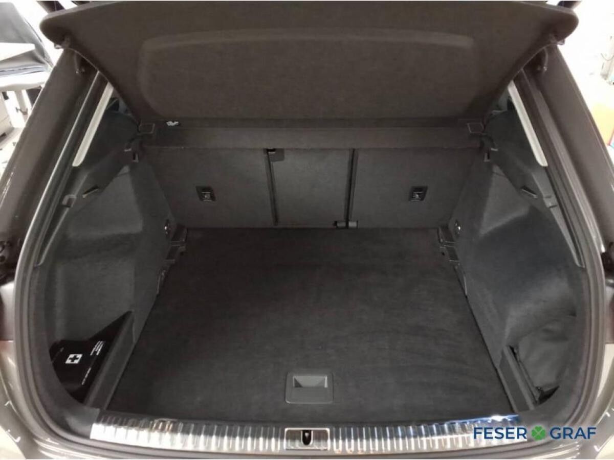 Audi Q3 advanced 35 TFSI S tronic Matrix AHK Keyless