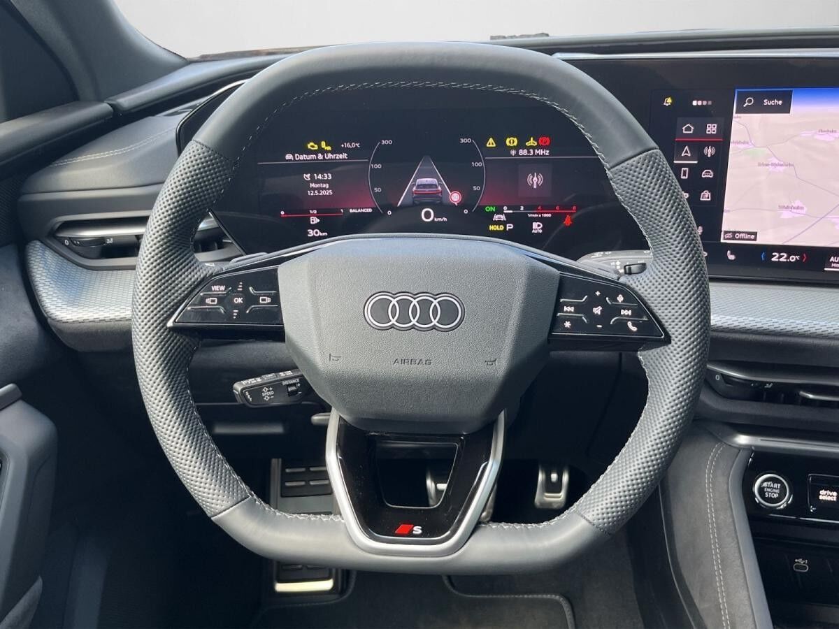 Audi Q5 Sportback TFSI quattro S tronic Audi Q5 Sportback TFSI quattro S tronic