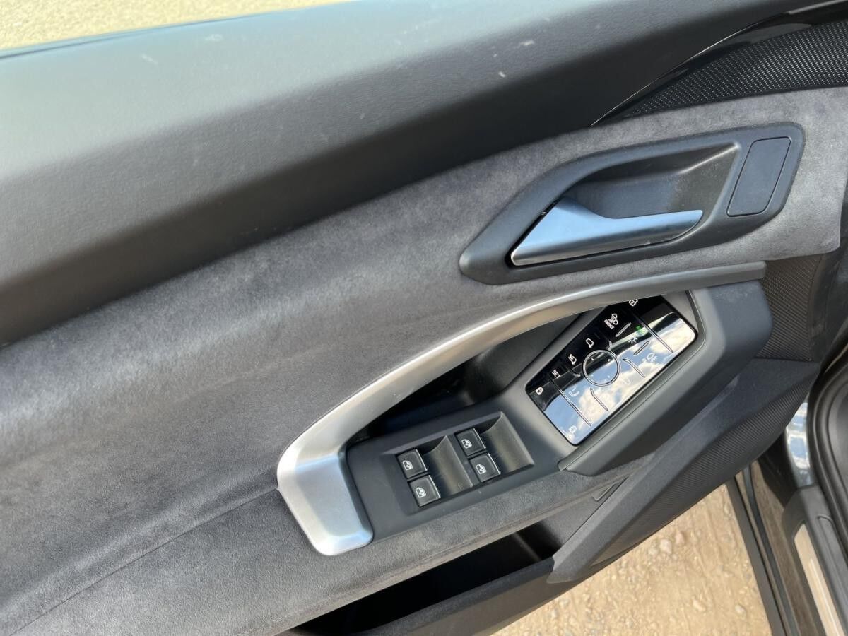 Audi Q5 Sportback TFSI quattro S tronic Audi Q5 Sportback TFSI quattro S tronic