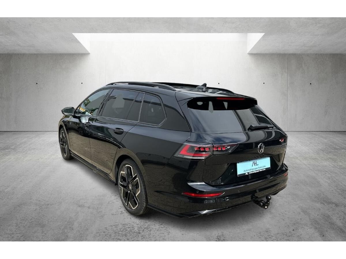 Volkswagen Golf Variant R-Line 1,5 l eTSI DSG *AHK*BUSINESS*IQ.LIGHT*PANO*360*TECHNIK-PAKET*