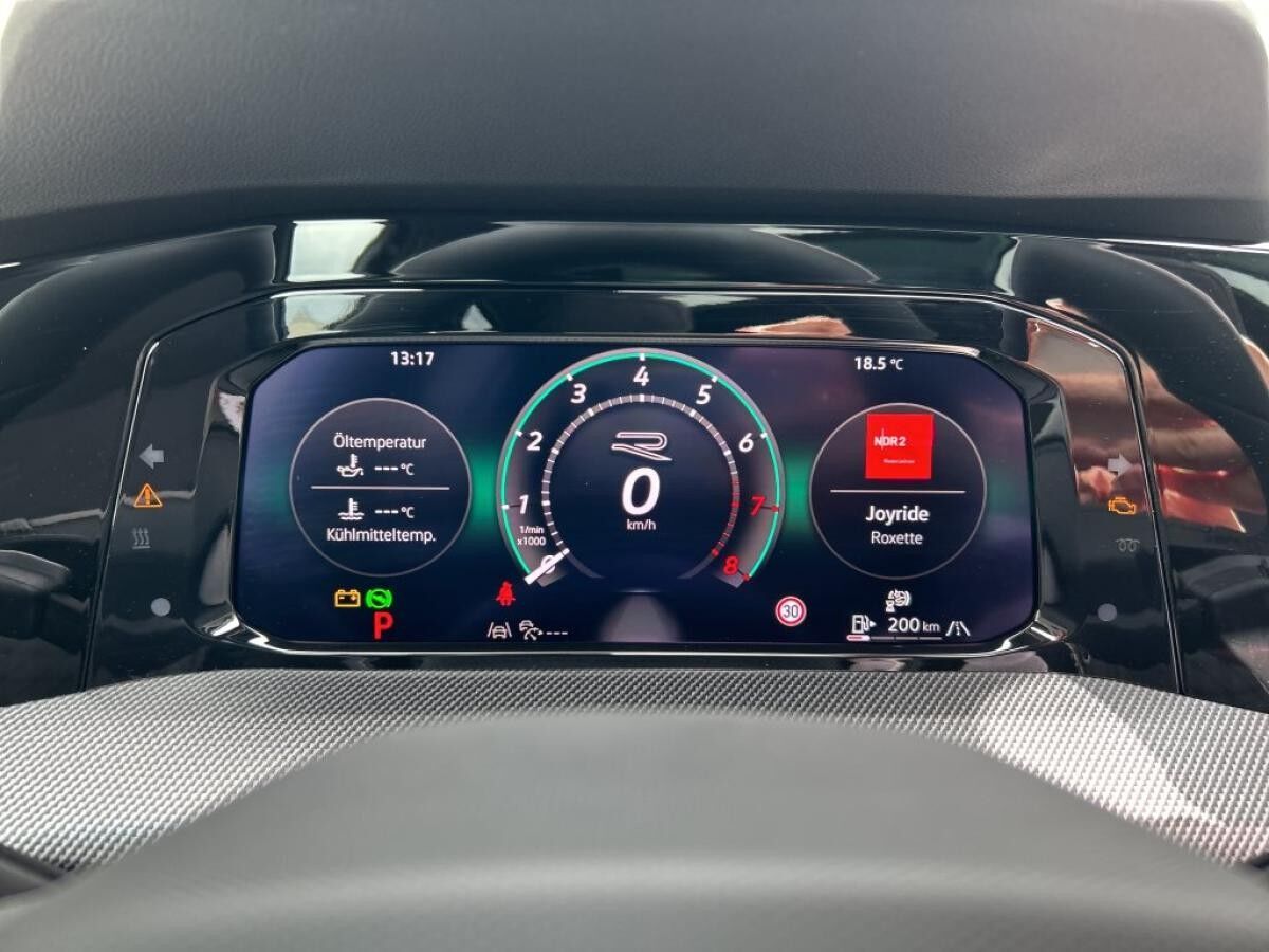 Volkswagen Golf Variant R-Line 1,5 l eTSI DSG *AHK*BUSINESS*IQ.LIGHT*PANO*360*TECHNIK-PAKET*