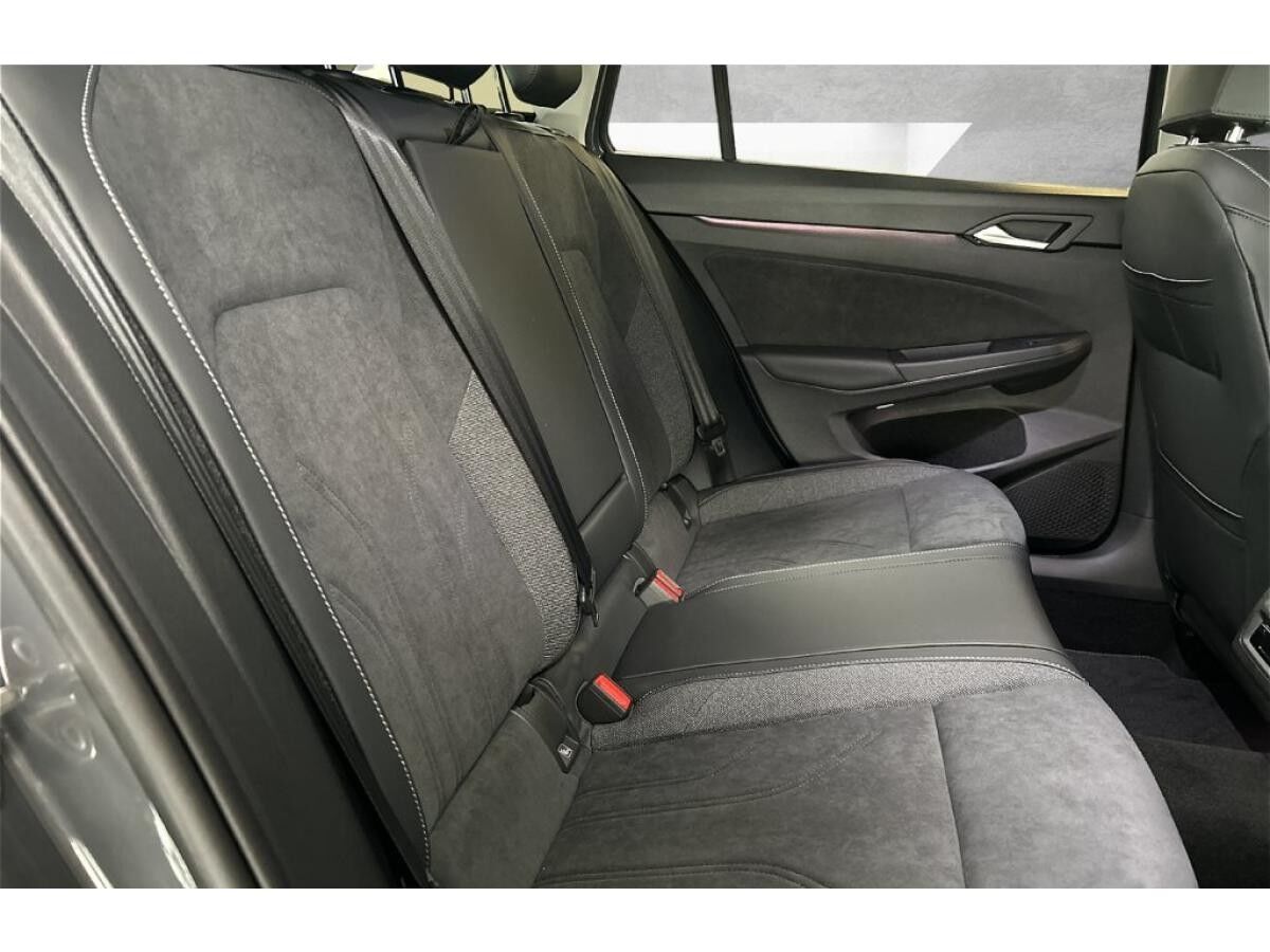 Volkswagen Golf Variant *AHK*DCC*360*BUSINESS*18ZOLL*