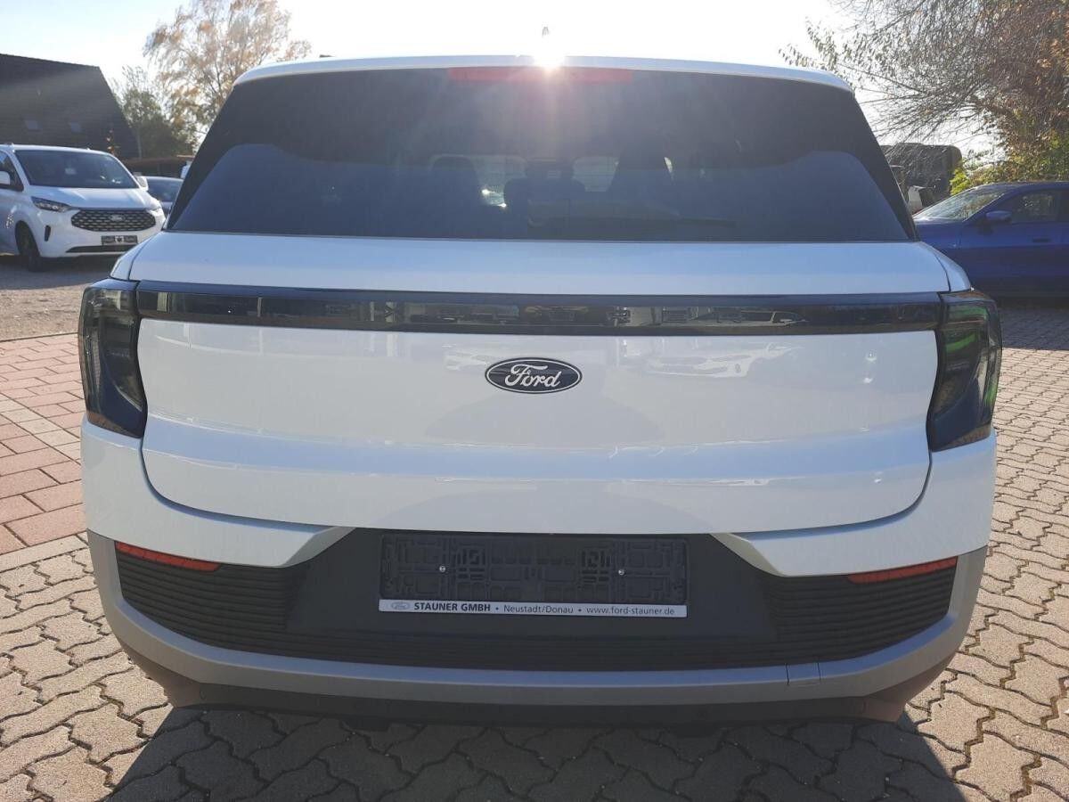 Ford Explorer RWD H ACC 19 Zoll Räder Klima