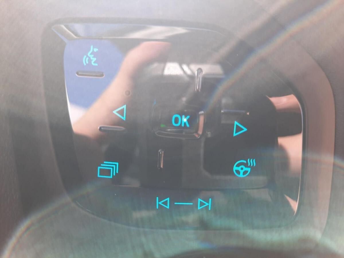 Ford Explorer RWD H ACC 19 Zoll Räder Klima