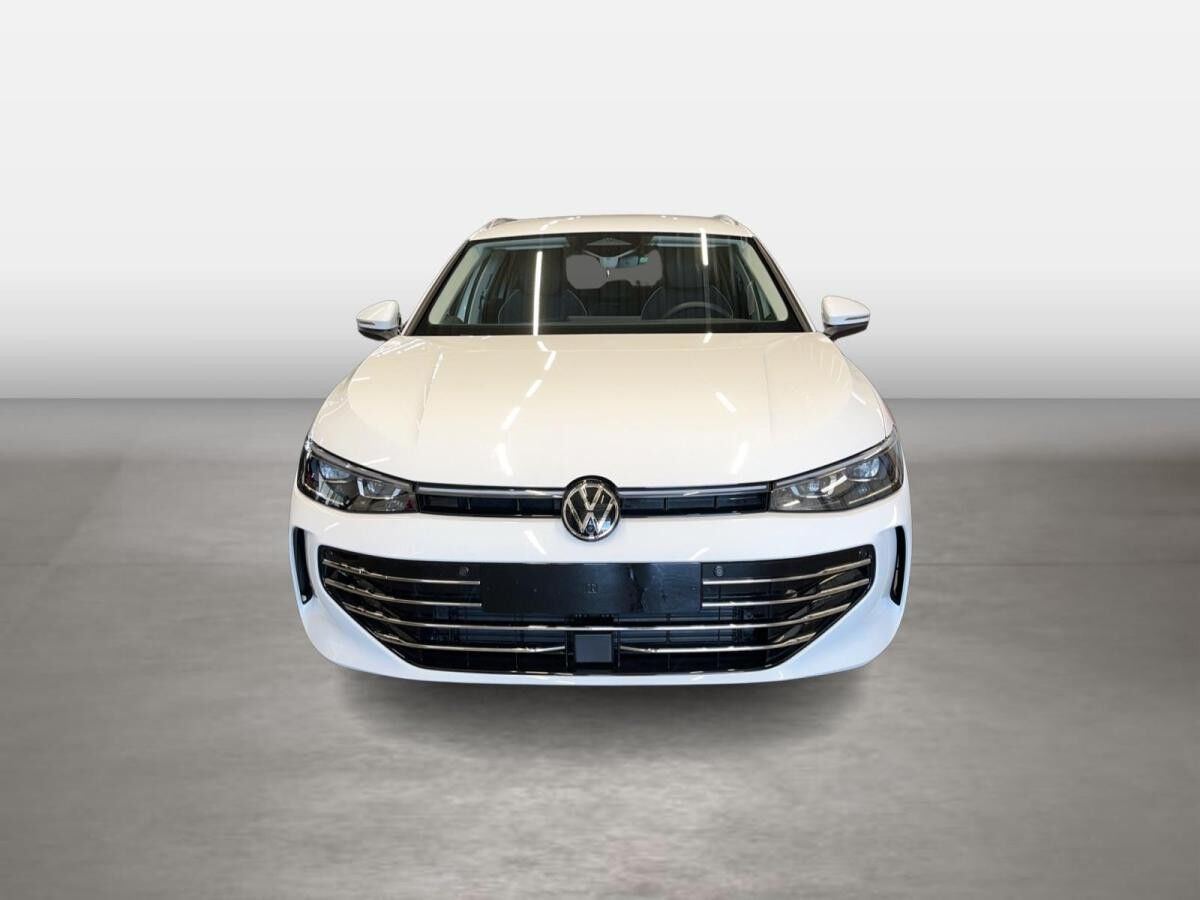 Volkswagen Passat Variant Elegance 2.0 TDI DSG 360 ACC AUT