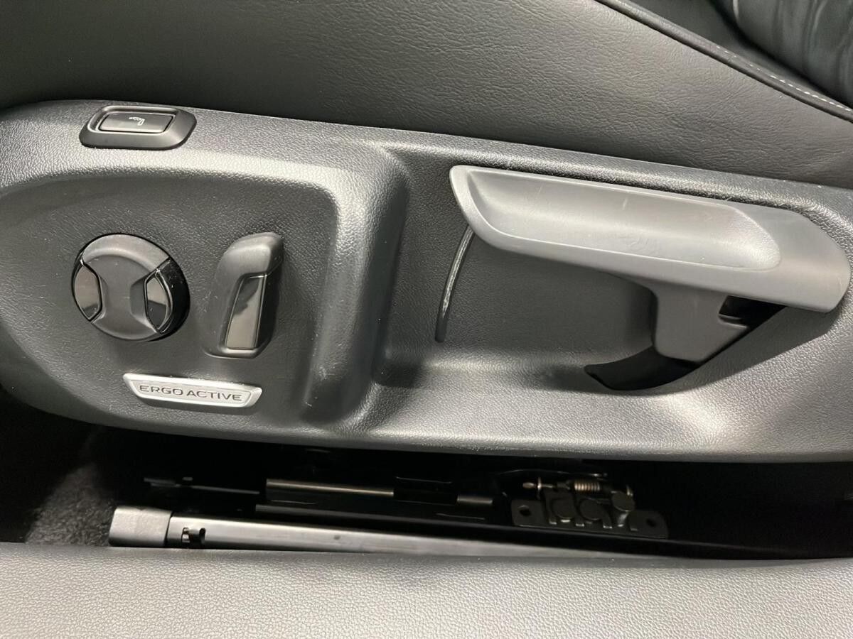 Volkswagen Passat Variant Elegance 2.0 TDI DSG 360 ACC AUT