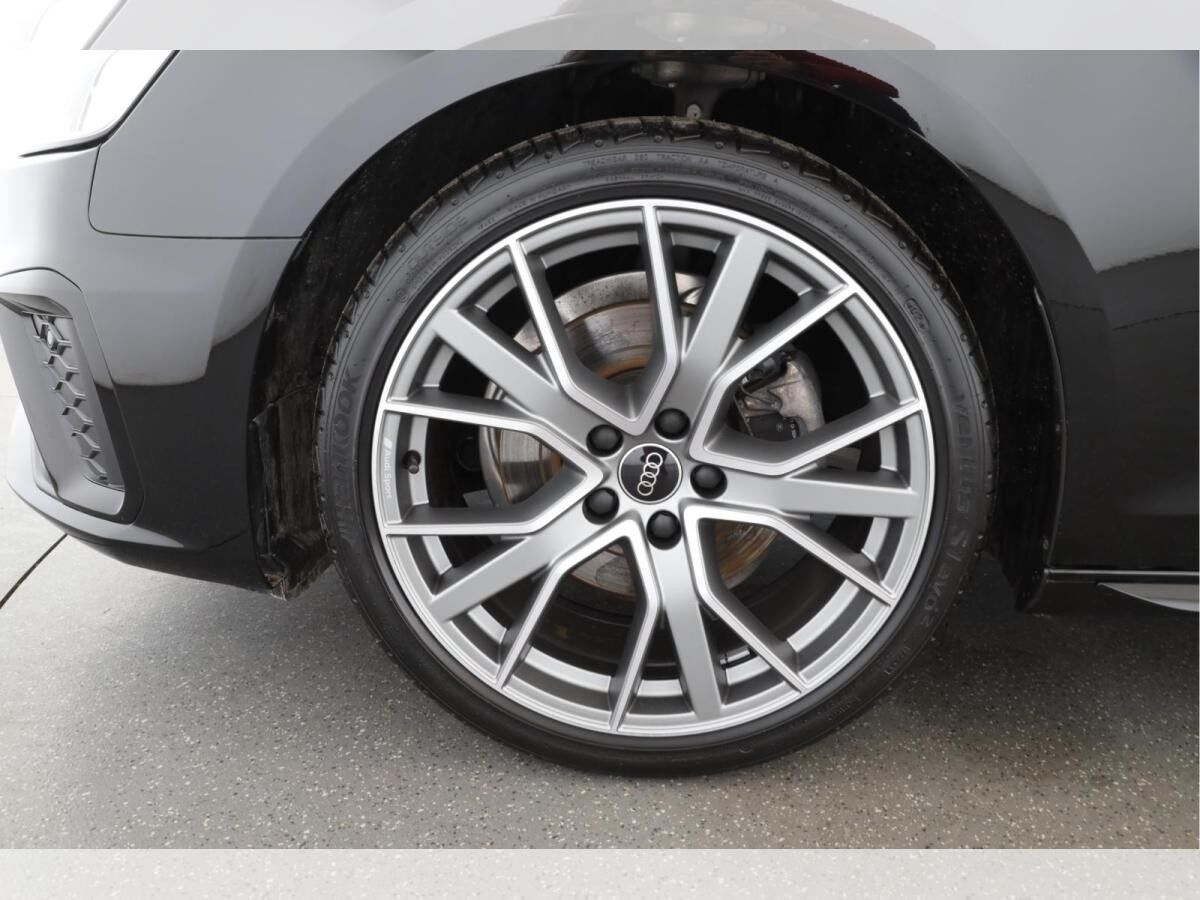 Audi A4 Avant 35 TDI S tronic S line