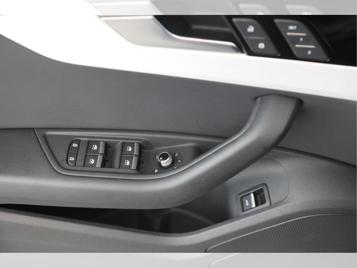 Audi A4 Avant 35 TDI S tronic S line