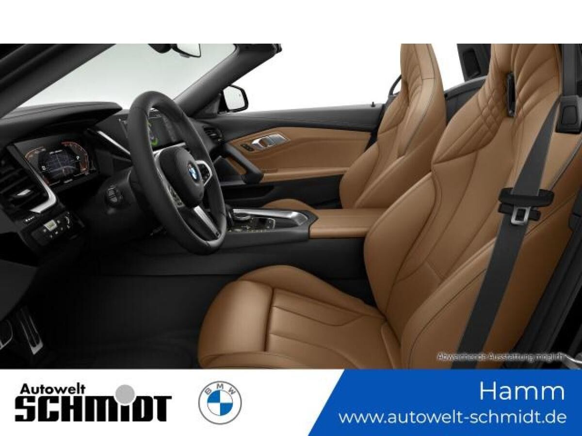 BMW Z4 M40i + Innovationspaket + ACC + RFK + Head-Up