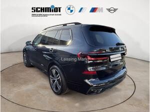 BMW X7 M60i xDrive Panorama Sky Lounge Standheizung