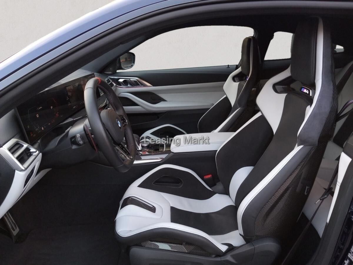 BMW M4 Competition M xDrive /NP=130.270,- / M Carbon
