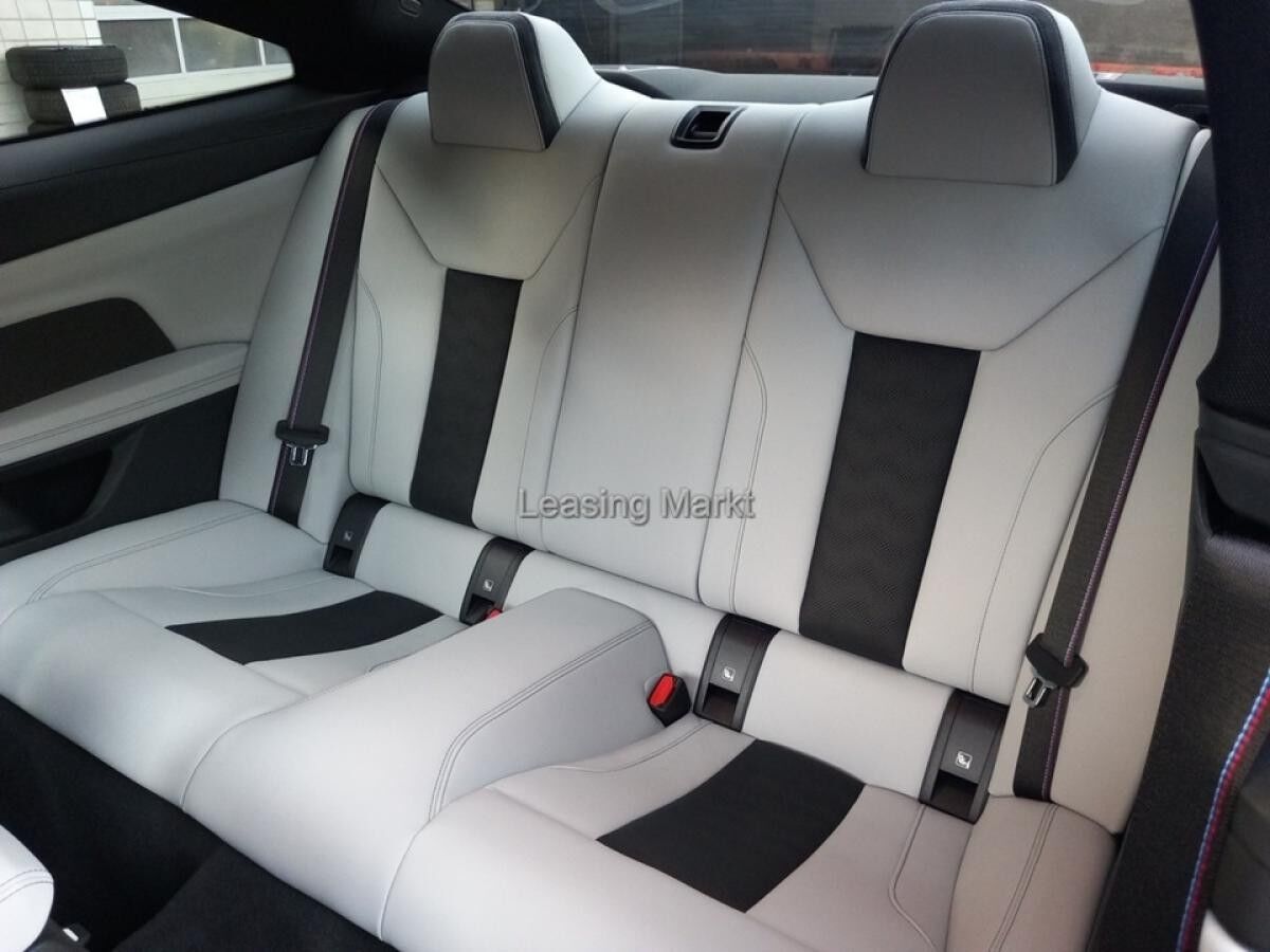 BMW M4 Competition M xDrive /NP=130.270,- / M Carbon