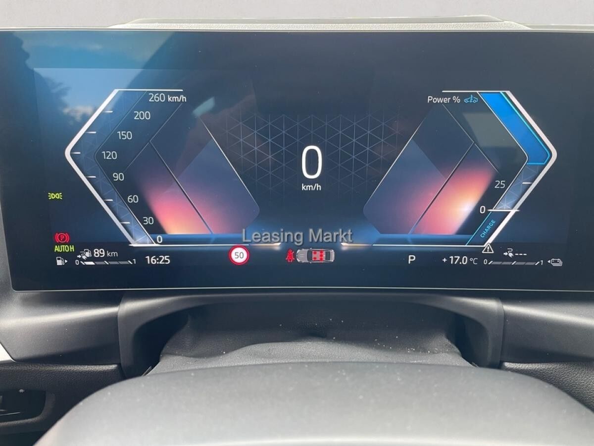 BMW 330 e Limousine / NP= 71.050,- / Adapt. LED /