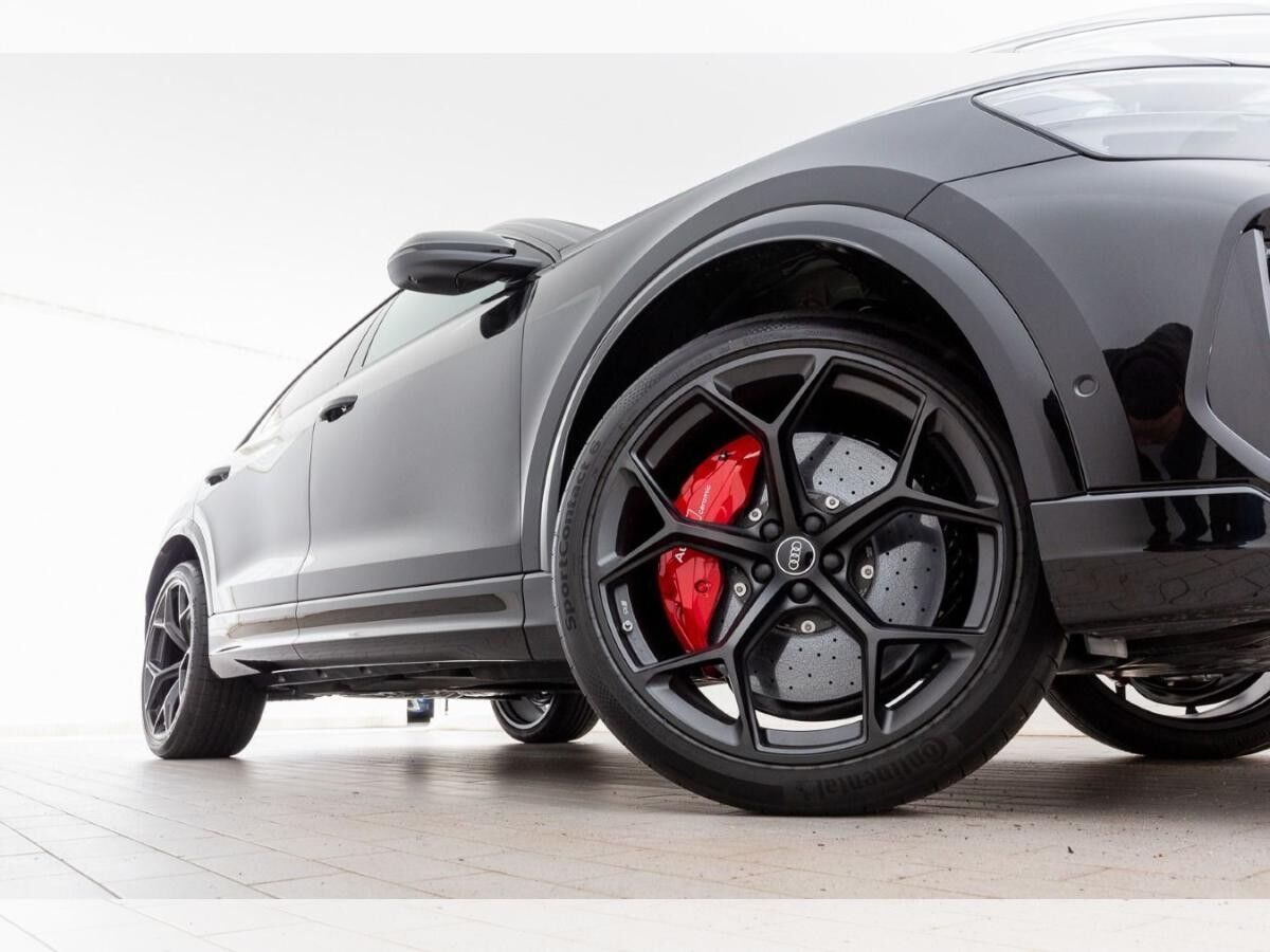 Audi RS Q8 performance tiptronic Audi RS Q8 performance tiptronic