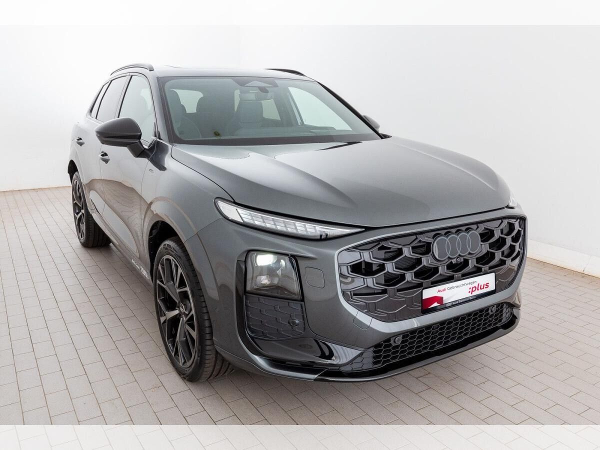 Audi Q3 e-hybrid S tronic Audi Q3 e-hybrid S tronic