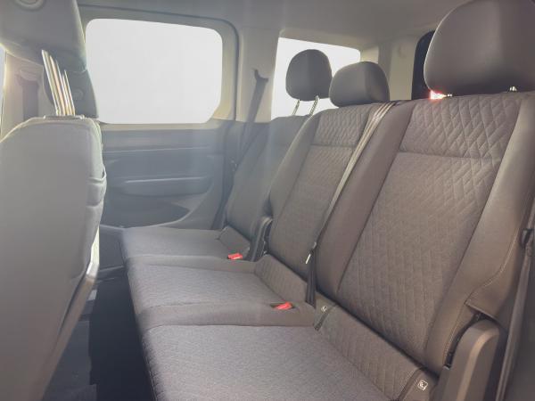 Volkswagen Caddy ENERGY 1.5 eHybrid DSG NAVI AHK SITZHZ APP