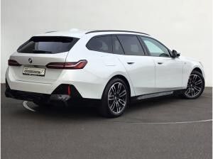 BMW 520 520i Touring M SPORT+STANDHZ+PANO+AHK+PAP+DAP+SITZBEL.