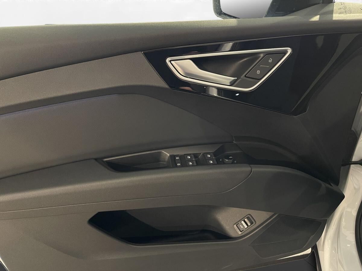 Audi Q4 e-tron Q4 Sportback e-tron 45 S line AHK Matrix LM 21" Navi RFK ACC