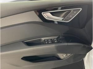 Audi Q4 e-tron Q4 Sportback e-tron 45 S line AHK Matrix LM 21" ACC Navi