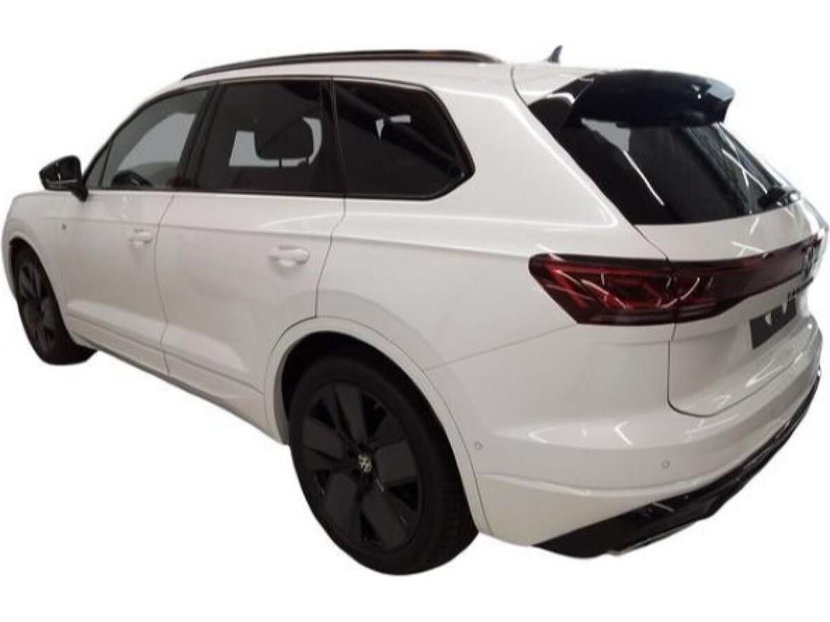 Volkswagen Touareg 3.0 TDI 4Motion MatrixLED AHK ACC Luft HuD