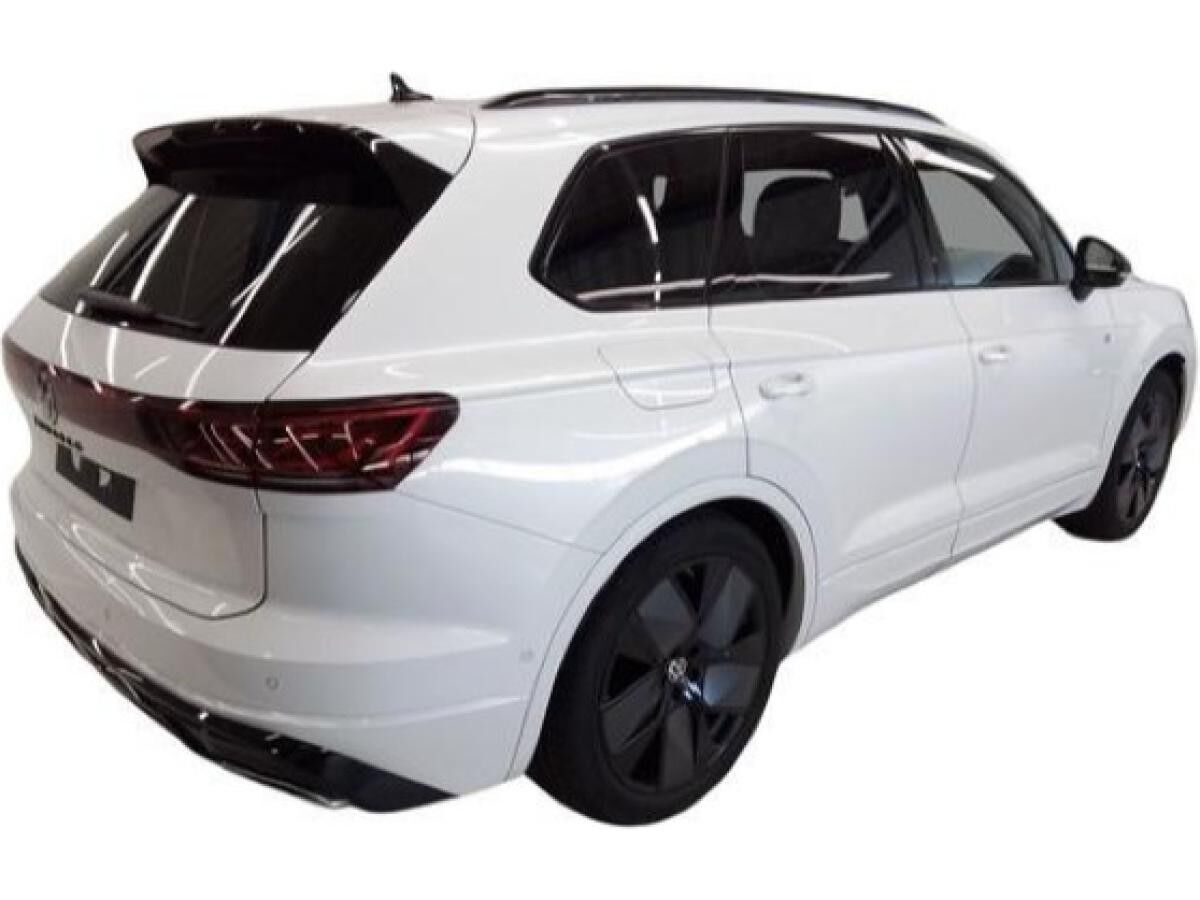 Volkswagen Touareg 3.0 TDI 4Motion MatrixLED AHK ACC Luft HuD