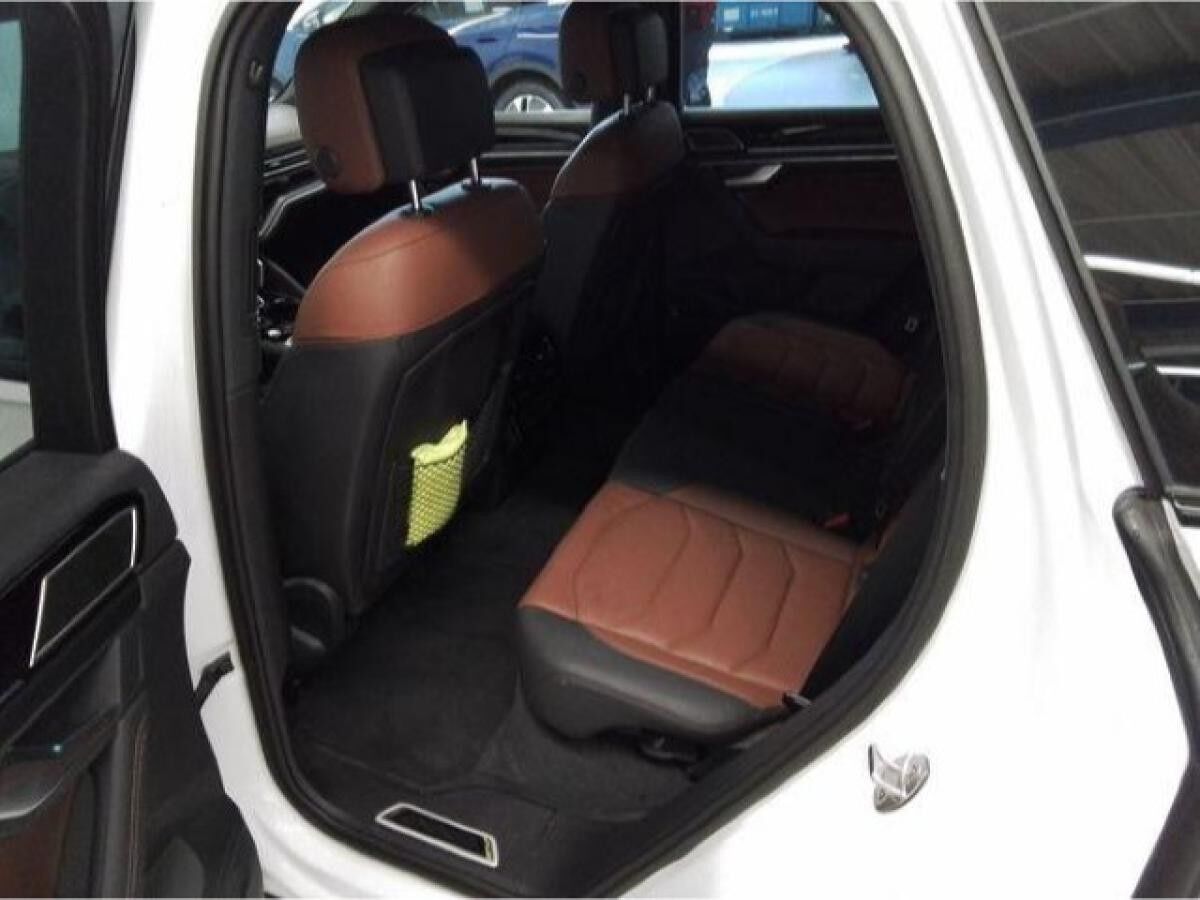 Volkswagen Touareg 3.0 TDI 4Motion MatrixLED AHK ACC Luft HuD