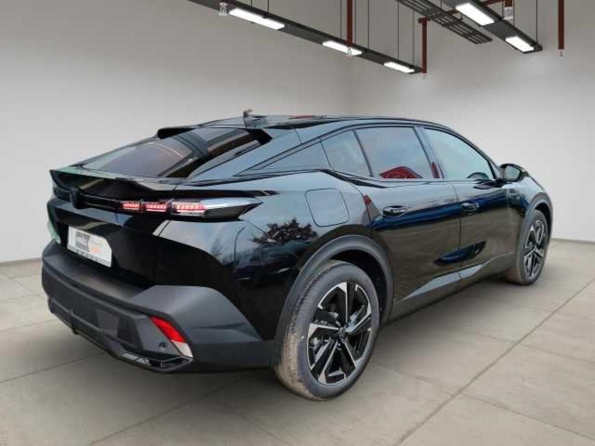 Peugeot 408 HYBRID 145 e-DSC6 Allure