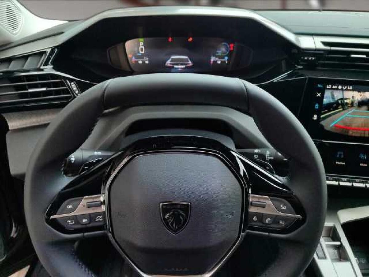 Peugeot 408 HYBRID 145 e-DSC6 Allure