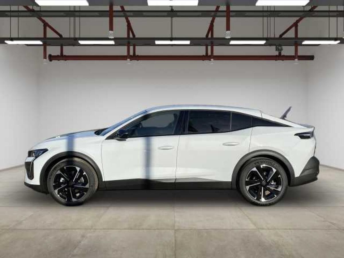 Peugeot 408 HYBRID 145 e-DSC6 Allure