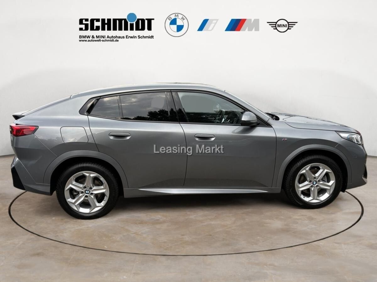 BMW X2 sDrive18d M Sport / NP= 58.370,- / AHK /
