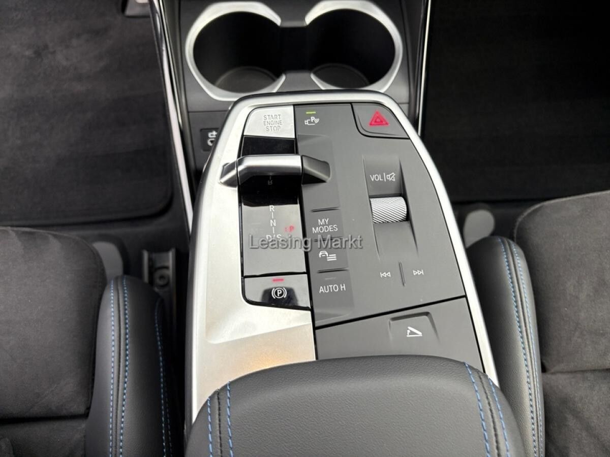 BMW X2 sDrive18d M Sport / NP= 58.370,- / AHK /