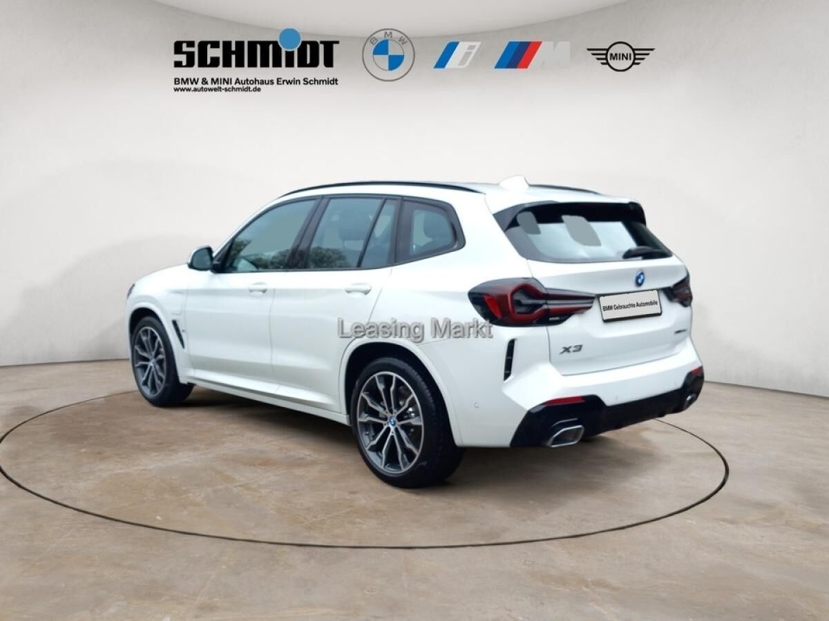 BMW X3 xDrive30e M Sportpaket Laserlicht Anhängerkpl