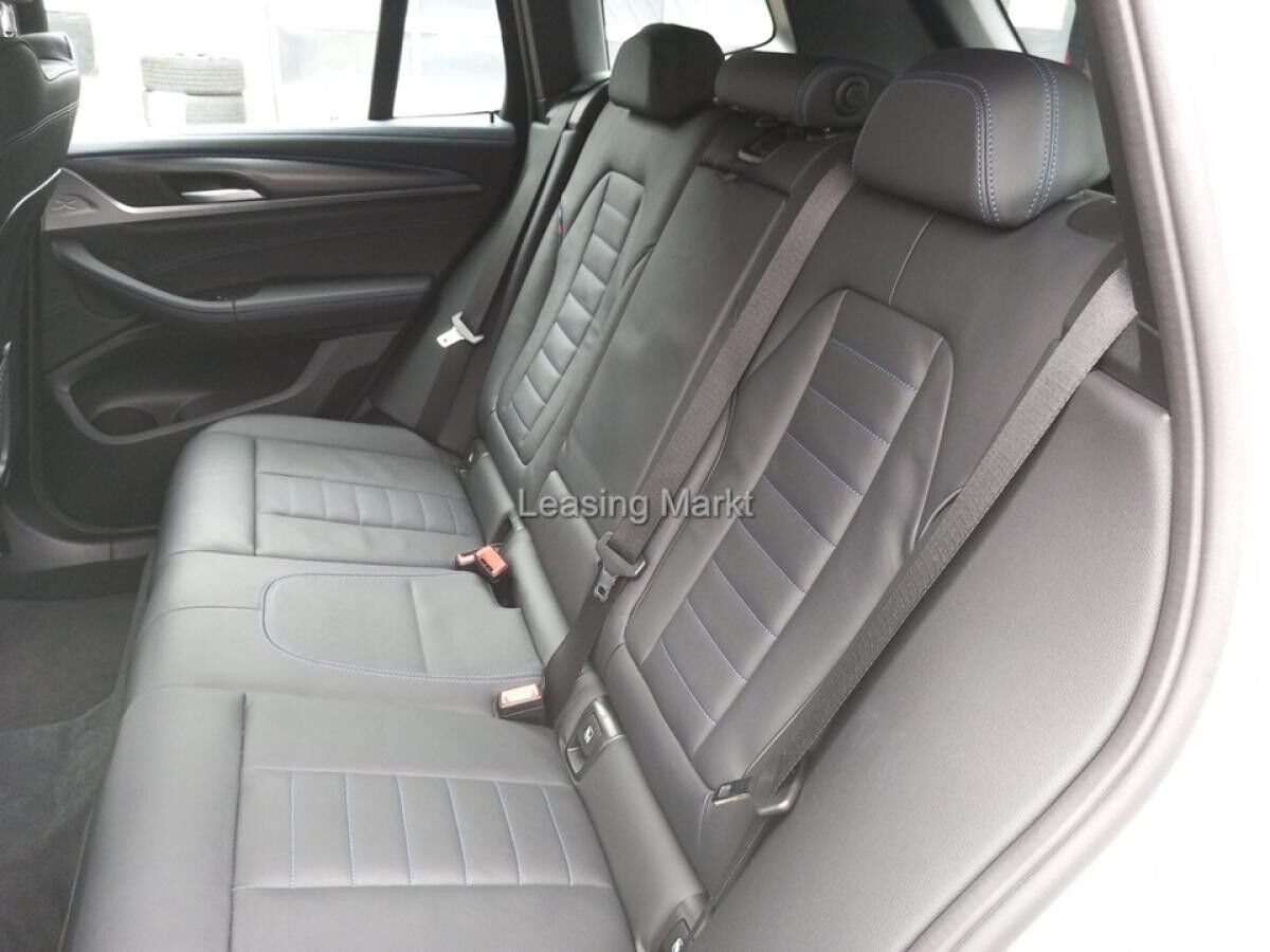 BMW X3 xDrive30e M Sportpaket Laserlicht Anhängerkpl