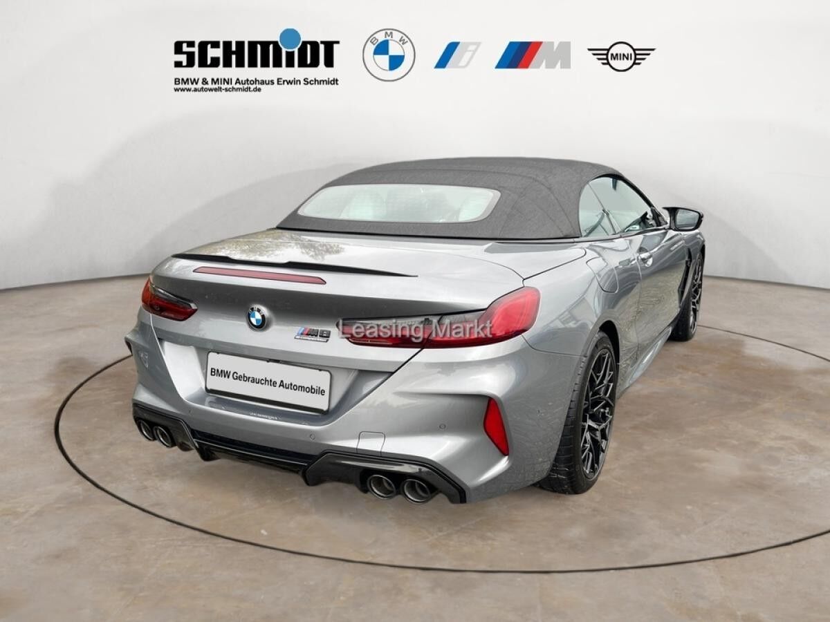 BMW M8 Competition xDrive Cabrio + M Carbon Paket
