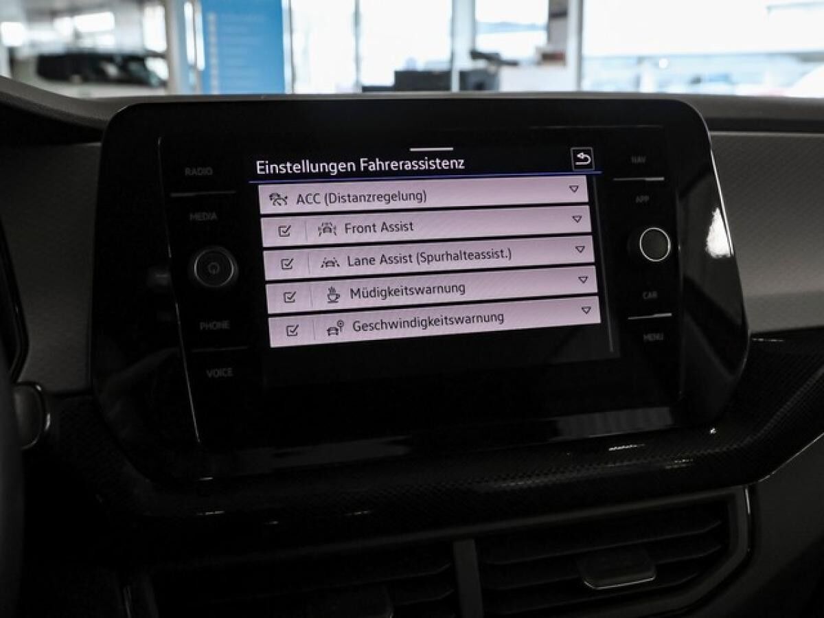 Volkswagen T-Cross 1.0TSi Life Navi R-Kamera ACC Alu Sitzheiz. Parkpilot