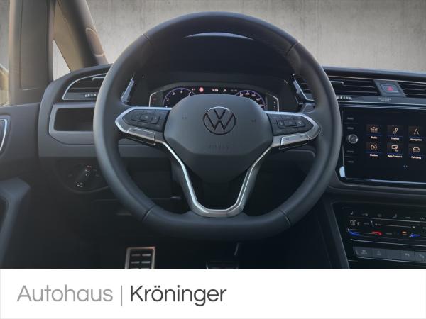 Volkswagen Touran Highline 1.5 TSI DSG R-Line **SOFORT VERFÜGBAR**