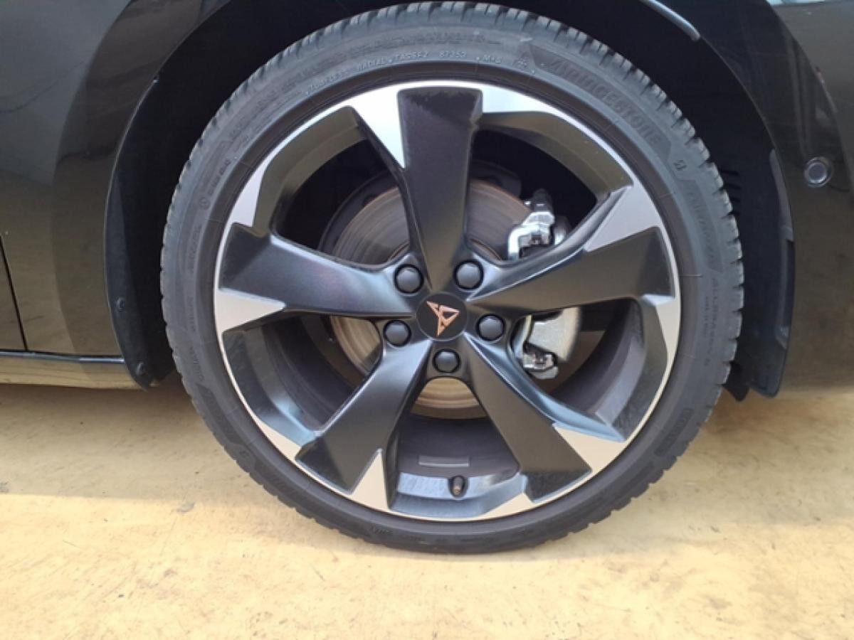 Cupra Leon 1.5eTSI 110kW (150PS)*DSG*Travel-Ass.*RFK*SHZ*NAVI*GJR*KESSY*CARPLAY*