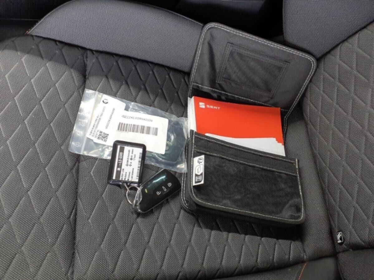 Seat Leon SP FR 1.5eTSI 110kW (150PS)*DSG*MATRIX *ACC*RFK*NAVI*GJR*SHZ*KESSY*