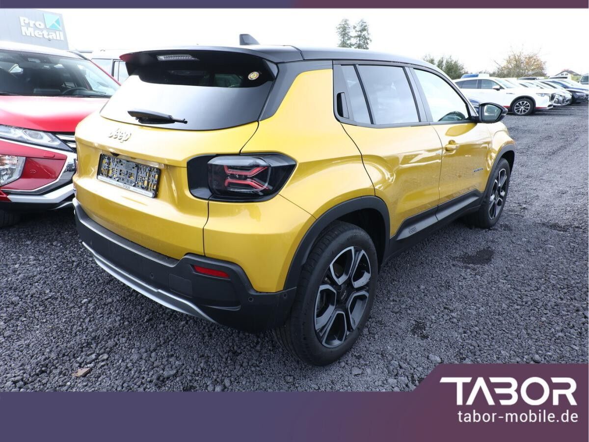 Jeep Avenger h Summit Nav eHK Keyl Kam SHZ ACC Jeep Avenger h Summit Nav eHK Keyl Kam SHZ ACC