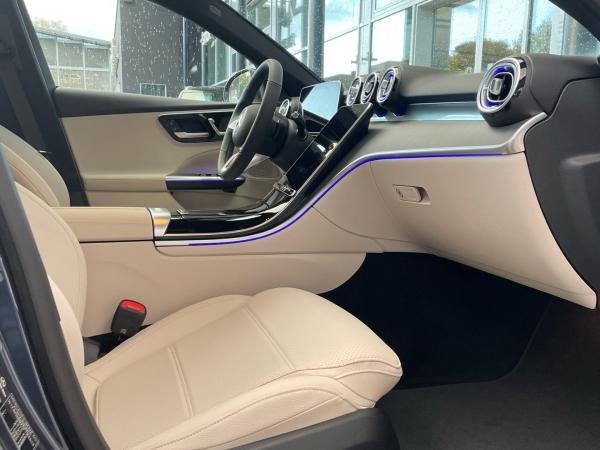 Mercedes-Benz C 180 T Avantgarde Totwinkel AHK Carplay Memory