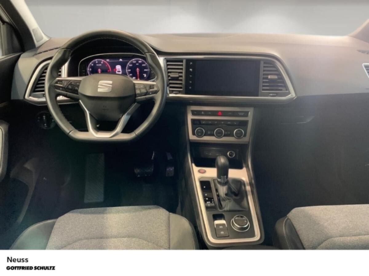 Seat Ateca XPERIENCE TSI DSG NAVI SITZHEIZUNG EINPARKHILFE LED