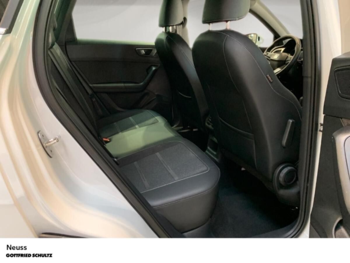 Seat Ateca XPERIENCE TSI DSG NAVI SITZHEIZUNG EINPARKHILFE LED
