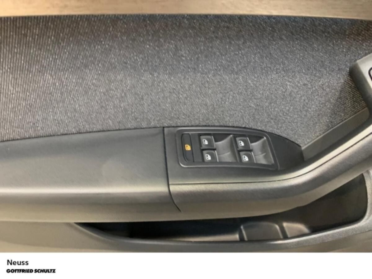 Seat Ateca XPERIENCE TSI DSG NAVI SITZHEIZUNG EINPARKHILFE LED